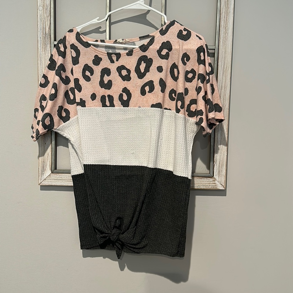 Boutique shirt, size m, bibi brand